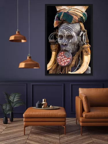 mondilab 83/128 Mursi woman Ethiopia WH1914+L4070 Black (103966)